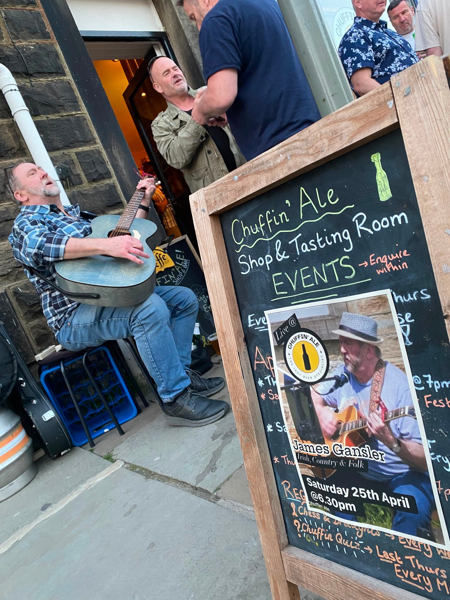 Live music night at Chuffin' Ale